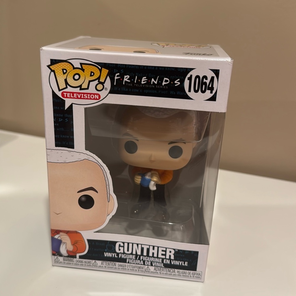 Funko pop Gunther friends‎